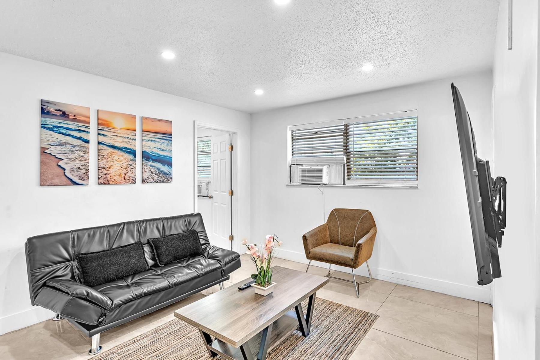 NEW Boutique One Bedroom Close to Beach&Casino Hollywood Extérieur photo
